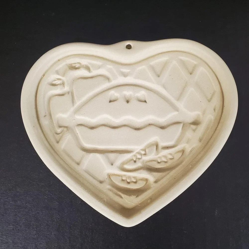 Pampered Chef WELCOME HOME HEART Family Heritage Collection Cookie Mold NIB Vtg